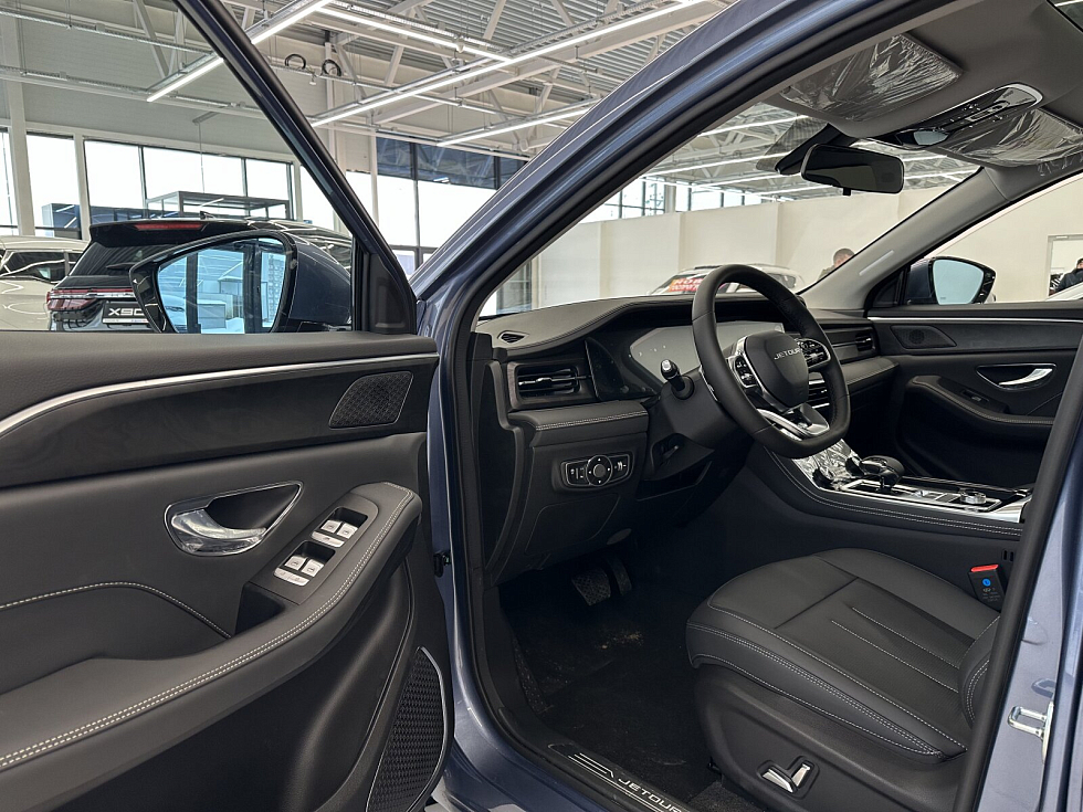 Jetour X90+ Премиум 7 мест, серый