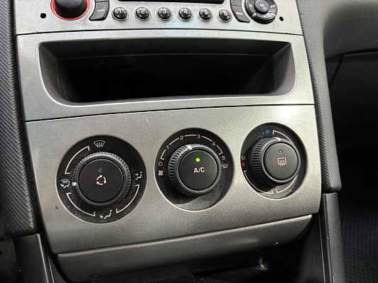 Peugeot 408, 2012 года, пробег 211023 км