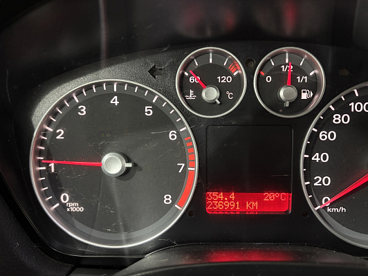 Ford Focus Trend, 2007 года, пробег 236986 км