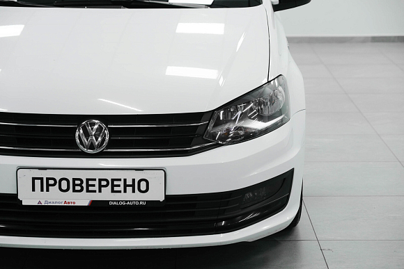 Volkswagen Polo Life, 2017 года, пробег 129000 км