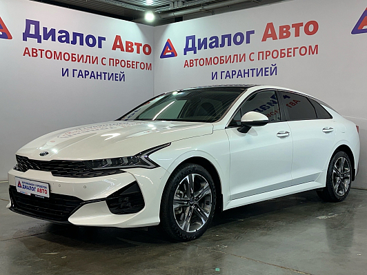 Kia K5 Luxe, 2021 года, пробег 74000 км