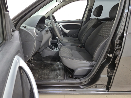 Renault Sandero Специальная серия, 2013 года, пробег 177034 км