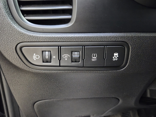 Kia Rio Comfort, 2017 года, пробег 127936 км