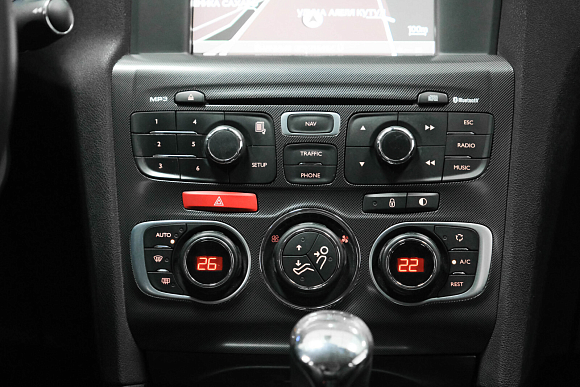 Citroen C4 Exclusive, 2014 года, пробег 118000 км