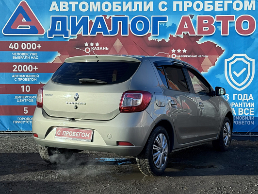 Renault Sandero Confort, 2017 года, пробег 167152 км