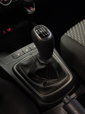 Kia Rio Comfort, 2019 года, пробег 125000 км