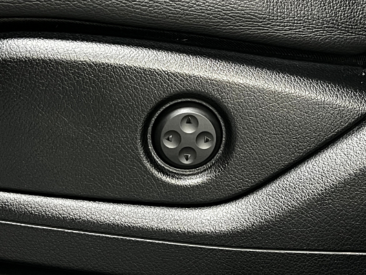 Mercedes-Benz M-Класс, 2011 года, пробег 245000 км