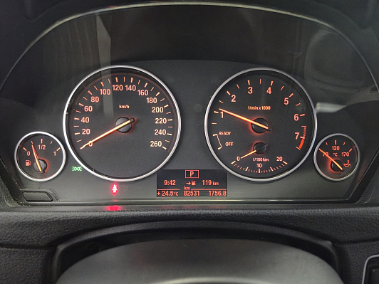 BMW 3 серии 320i SE, 2013 года, пробег 82487 км