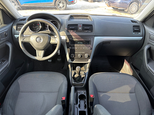 Skoda Yeti Active Outdoor, 2015 года, пробег 152499 км