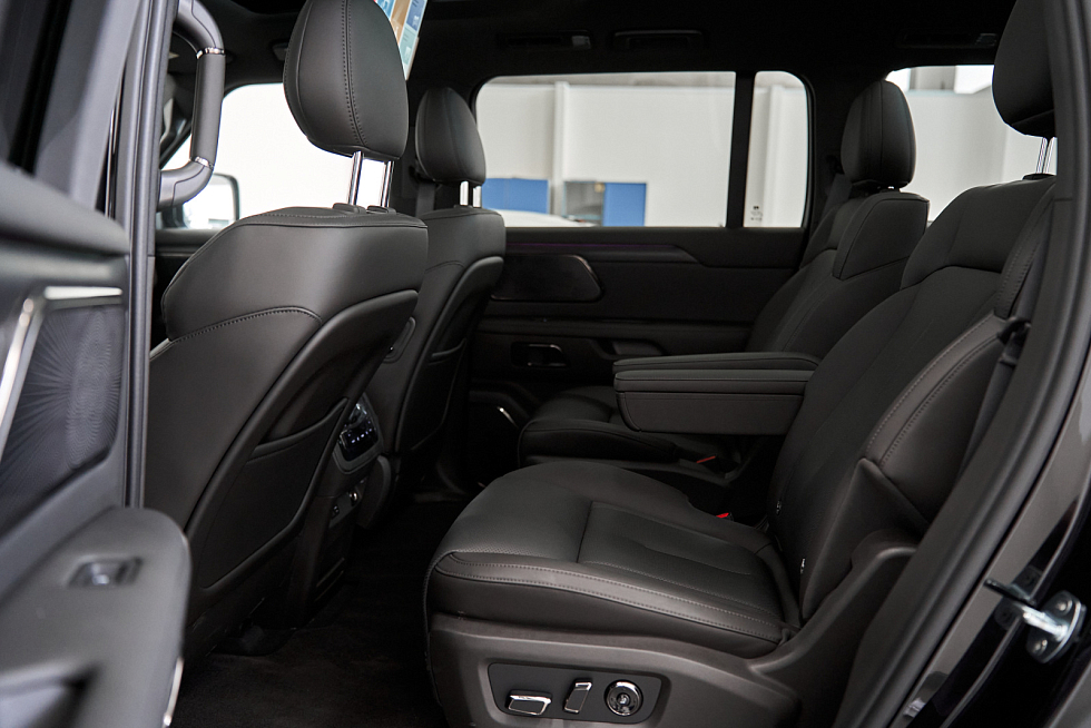 Rox 01 Бизнес Версия / Business Edition, черный