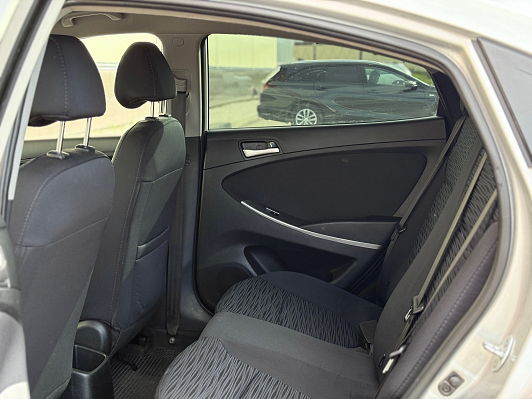 Hyundai Solaris, 2015 года, пробег 249751 км