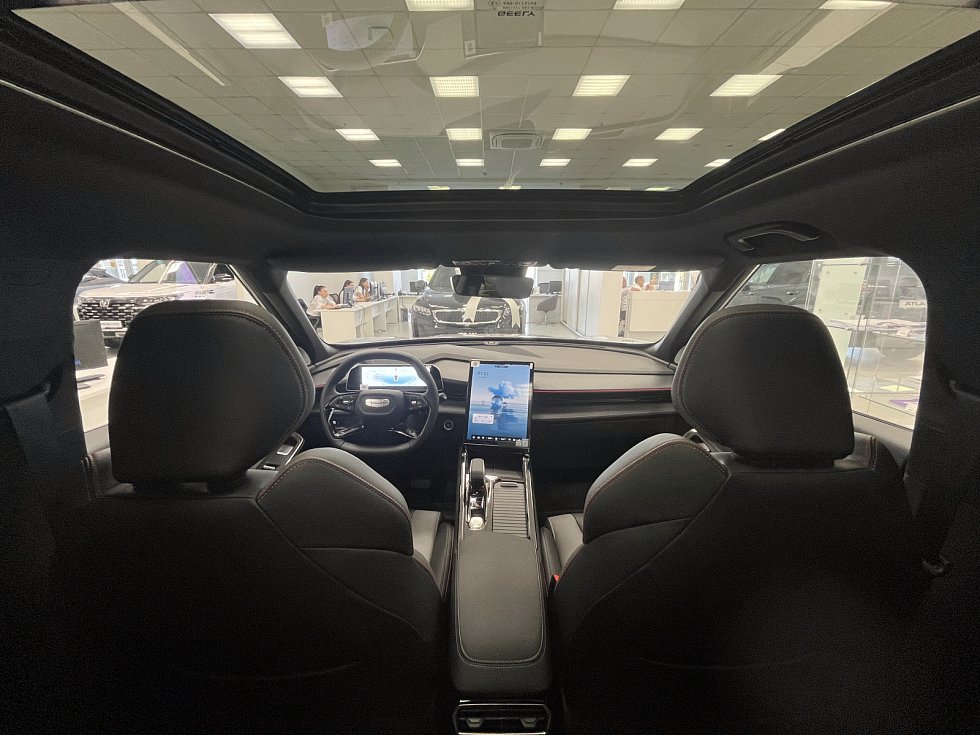 Geely Cityray Люкс, серебряный