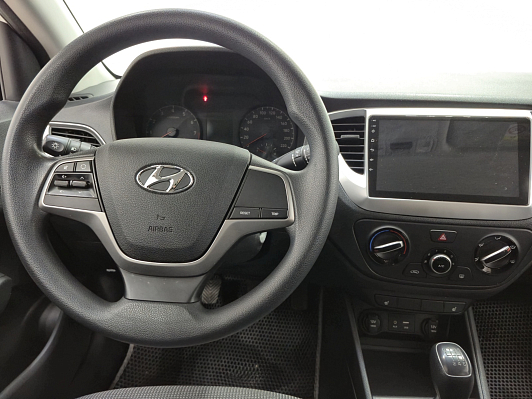 Hyundai Solaris Comfort, 2018 года, пробег 81201 км