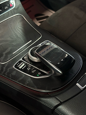Mercedes-Benz E-Класс E 200 4MATIC Sport Plus, 2020 года, пробег 145000 км