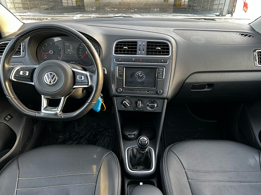 Volkswagen Polo CONNECT, 2020 года, пробег 98000 км