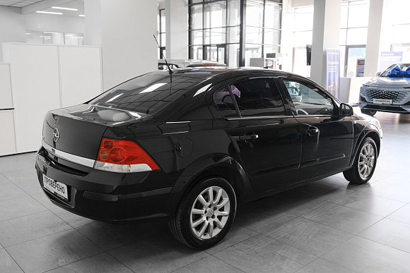 Opel Astra Cosmo, 2014 года, пробег 144000 км