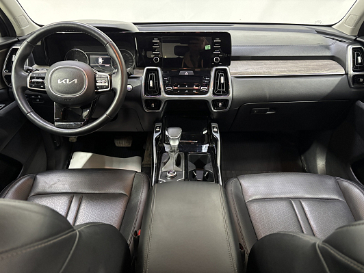 Kia Sorento Luxe, 2023 года, пробег 22200 км