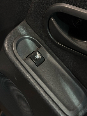 Renault Duster Life, 2015 года, пробег 194000 км