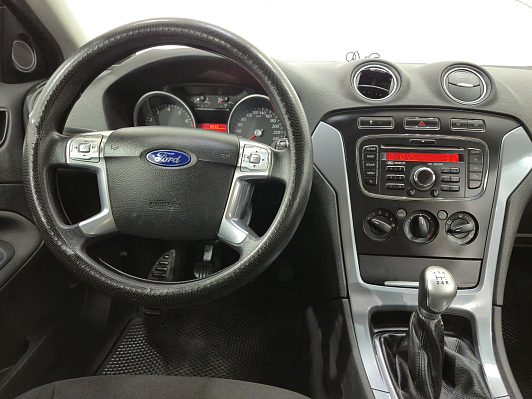 Ford Mondeo Ambiente, 2012 года, пробег 203005 км