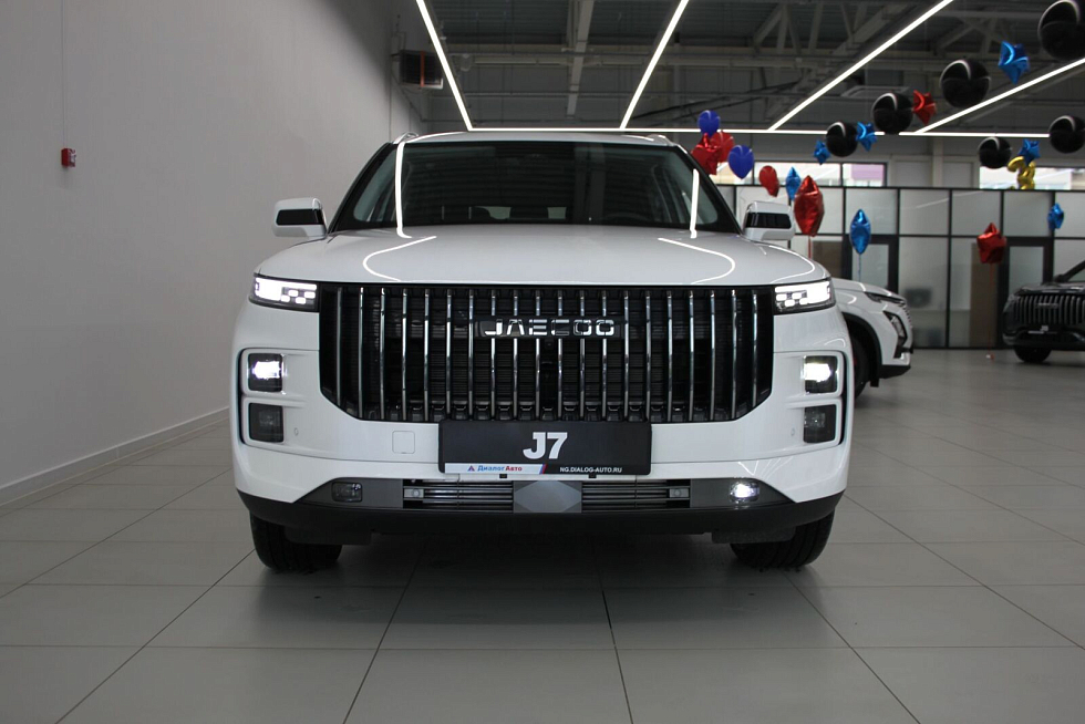 Jaecoo J7 Комфорт, белый