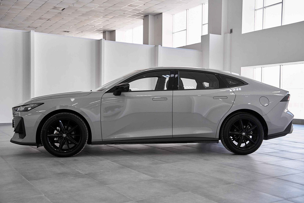 Changan UNI-V Tech, серый