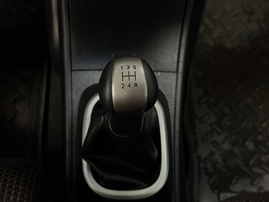 Nissan Tiida Elegance, 2013 года, пробег 202921 км