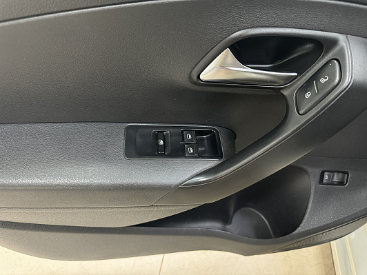 Volkswagen Polo Trendline, 2011 года, пробег 206114 км