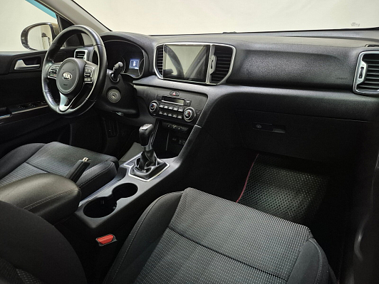 Kia Sportage, 2018 года, пробег 130955 км