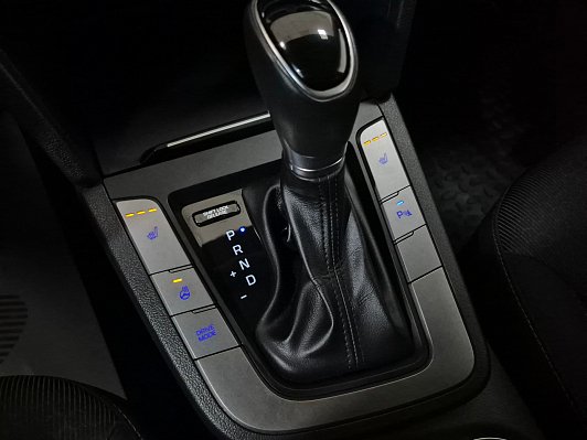 Hyundai Elantra Family, 2018 года, пробег 118061 км