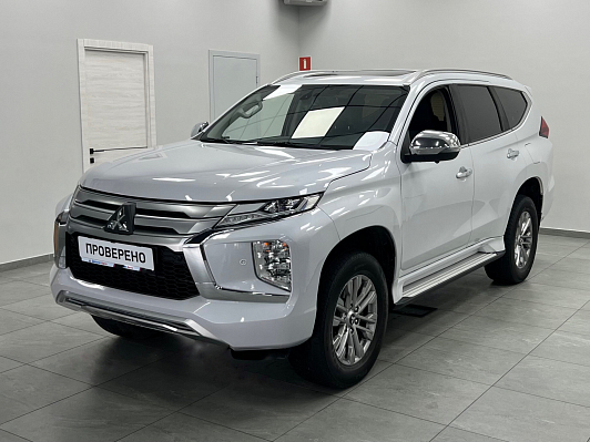 Mitsubishi Pajero Sport Ultimate, 2020 года, пробег 119012 км
