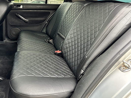 Volkswagen Golf, 2000 года, пробег 236000 км