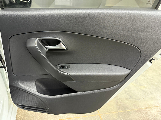 Volkswagen Polo Highline 15-18, 2015 года, пробег 151000 км