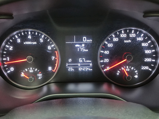 Kia Rio, 2019 года, пробег 184230 км