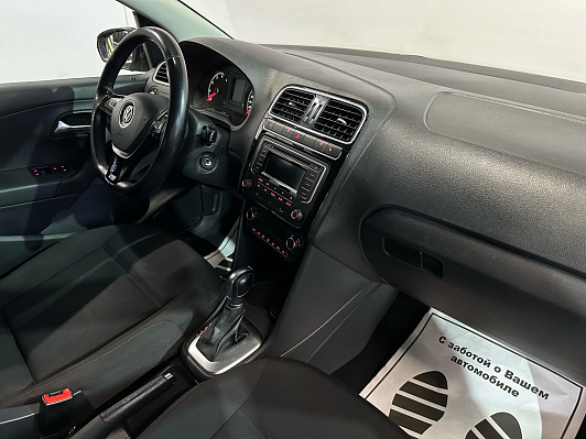 Volkswagen Polo Life, 2017 года, пробег 161000 км