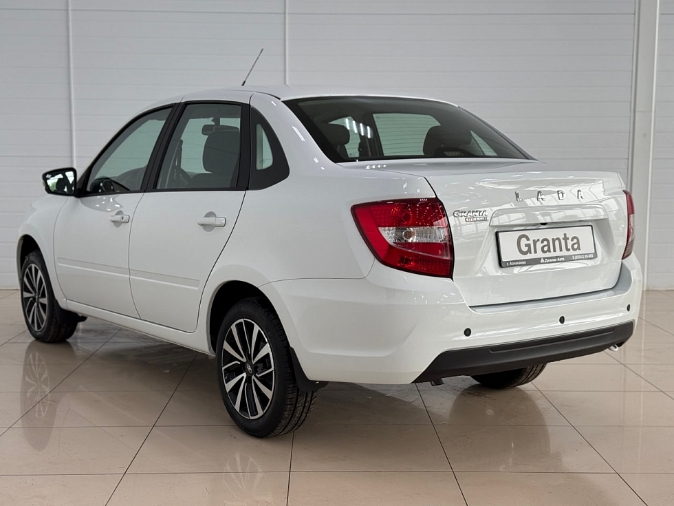 Lada (ВАЗ) Granta Classic (2021), белый