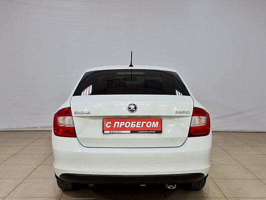 Skoda Rapid Ambition, 2015 года, пробег 134170 км