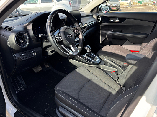 Kia Cerato Luxe, 2021 года, пробег 77500 км
