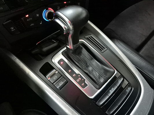 Audi Q5, 2013 года, пробег 197050 км