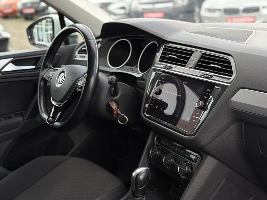 Volkswagen Tiguan Winter Edition, 2020 года, пробег 142547 км