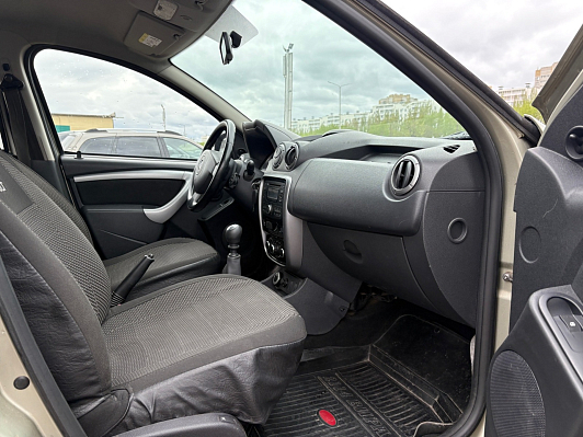 Renault Duster Privilege, 2013 года, пробег 203770 км