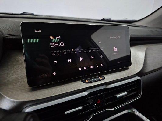 Geely Coolray Luxury, 2023 года, пробег 46016 км