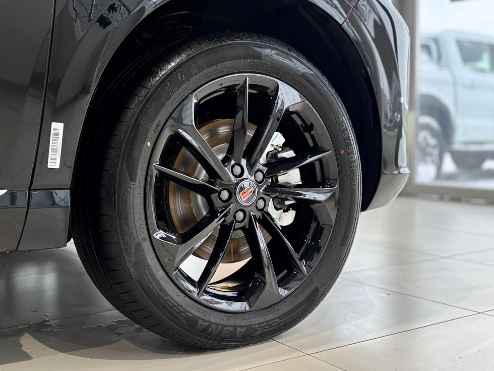 Hongqi HS3 Deluxe, черный