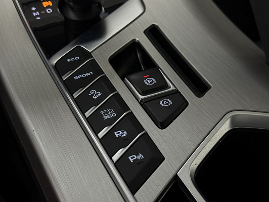 Geely Coolray Flagship, 2021 года, пробег 31000 км