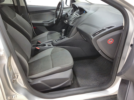 Ford Focus Ambiente, 2012 года, пробег 135280 км