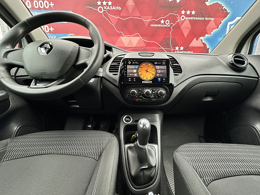 Renault Kaptur Life, 2017 года, пробег 109500 км