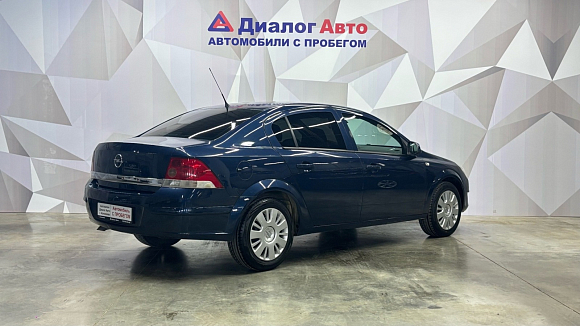 Opel Astra, 2012 года, пробег 191866 км