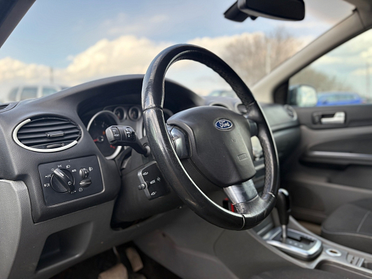 Ford Focus Ghia Special Edition, 2010 года, пробег 151899 км