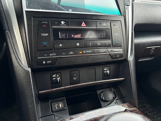 Toyota Camry Exclusive, 2017 года, пробег 132134 км