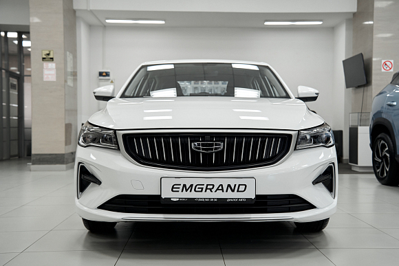 Geely Emgrand Comfort, белый