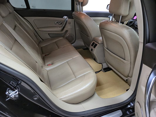 Renault Latitude Privilege, 2012 года, пробег 234550 км
